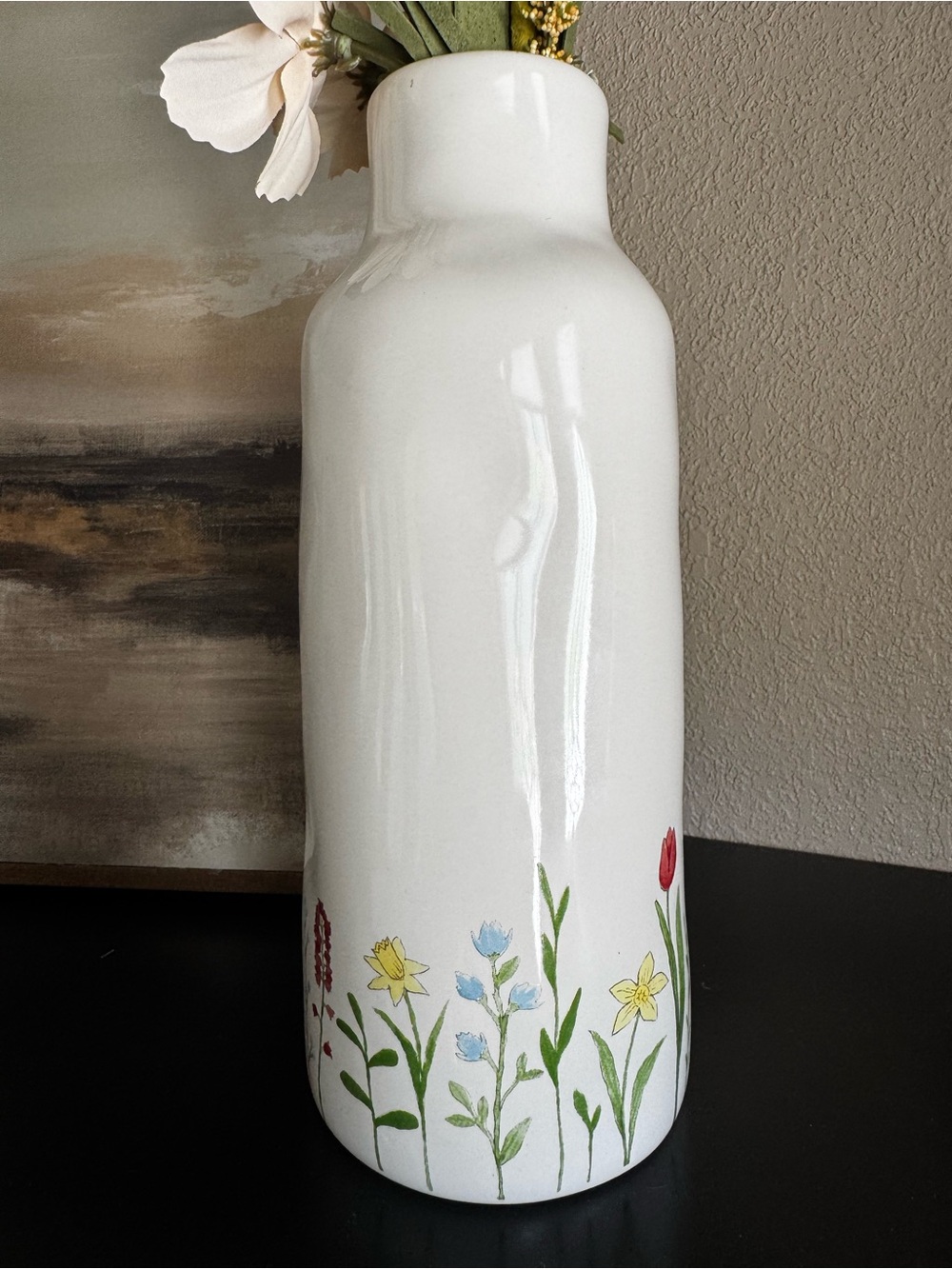 Rae Dunn Magnolia Artisan Collection 'Freshly Picked' Vase - Picture 4 of 5